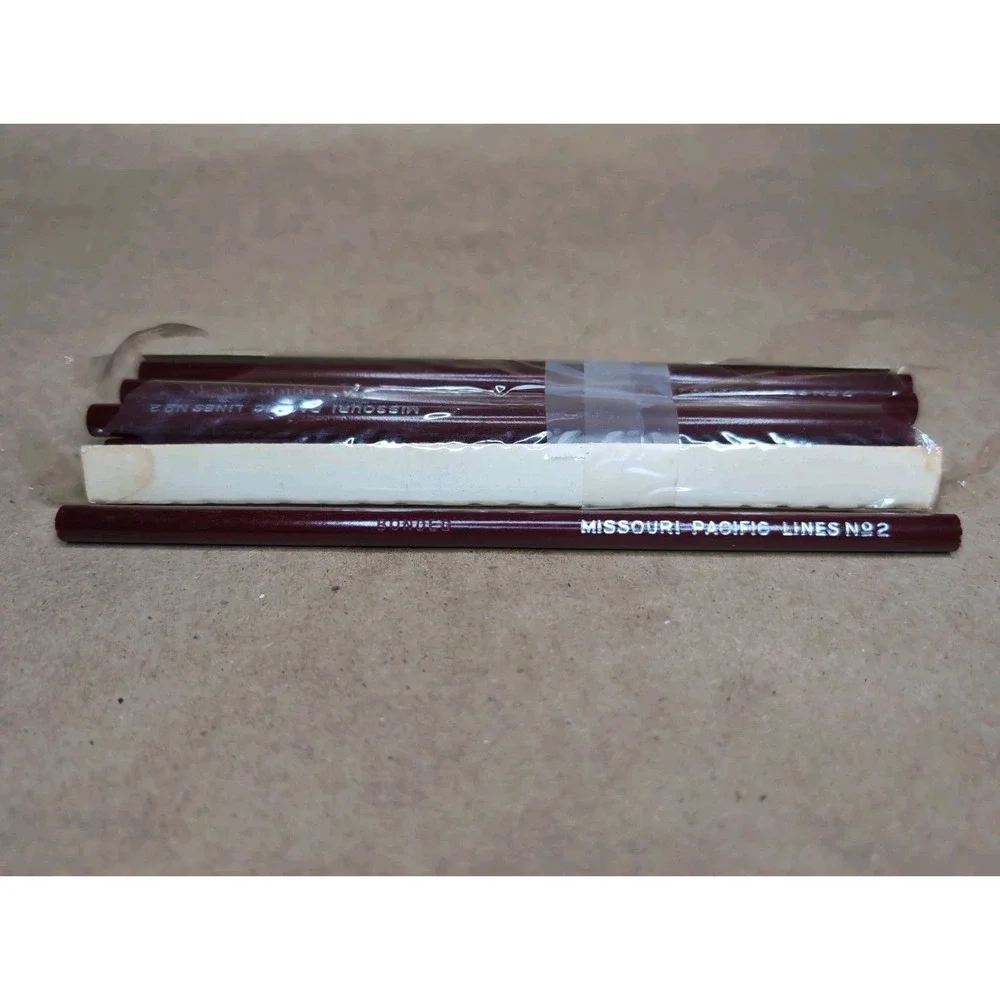 Lot Of 9 Vintage NOS Missouri Pacific Lines Pencils No. 2 Unused MoPac Railroad